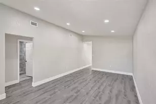 2614 W 65th St, Hialeah, FL 33016 - Photo 11