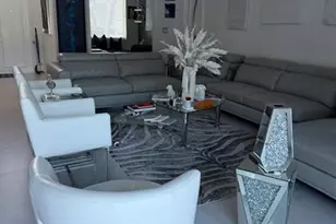 830 Bailey St, Boca Raton, FL 33487 - Photo 9