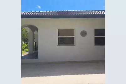 525 NW 15th Ave, Fort Lauderdale, FL 33311 - Photo 9