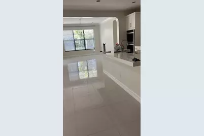 8935  Watercrest Cir, Parkland, FL 33076 - Photo 9