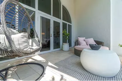 70  Isle Of Venice, Unit #203, Fort Lauderdale, FL 33301 - Photo 5