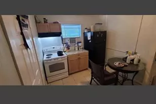 808 N 17th St, Fort Pierce, FL 34950 - Photo 5