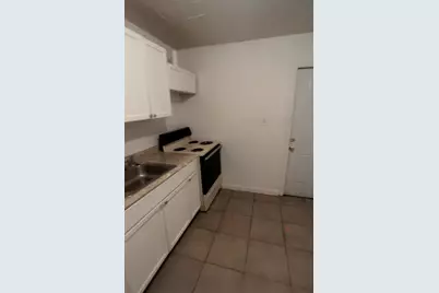 808  N 17th Street, Fort Pierce, FL 34950 - Photo 3