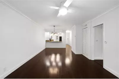 815  Middle River Dr, Unit #205, Fort Lauderdale, FL 33304 - Photo 9