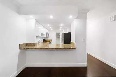 815  Middle River Dr, Unit #205, Fort Lauderdale, FL 33304 - Photo 5