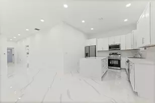 2407 NW 8th St, Fort Lauderdale, FL 33311 - Photo 25