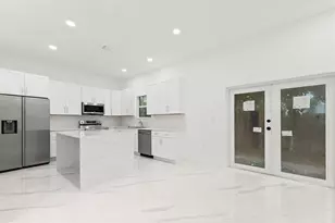 2407 NW 8th St, Fort Lauderdale, FL 33311 - Photo 27