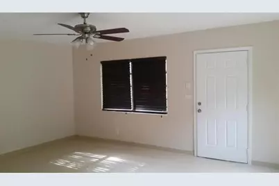 615 NE 8th Ave, Unit #5, Fort Lauderdale, FL 33304 - Photo 3