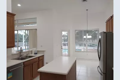 7042 SE Bay Hill Dr, Stuart, FL 34997 - Photo 7