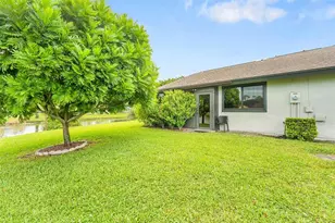 468 Long Bow Ct, Royal Palm Beach, FL 33411 - Photo 29