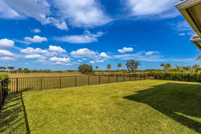 270 SE Fascino Cir, Port Saint Lucie, FL 34984 - Photo 43