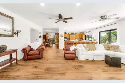 370 SE 13th Ave, Pompano Beach, FL 33060 - Photo 17