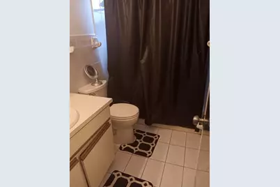 3001 NW 8th Pl, Fort Lauderdale, FL 33311 - Photo 15