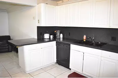 3001 NW 8th Pl, Fort Lauderdale, FL 33311 - Photo 9