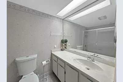 535  Oaks Dr, Unit #504, Pompano Beach, FL 33069 - Photo 15