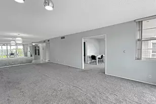 535 Oaks Dr, Pompano Beach, FL 33069 - Photo 29