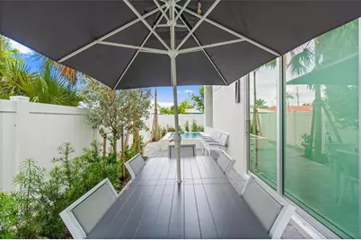 221  Shore Ct, Unit #221, Lauderdale by the Sea, FL 33308 - Photo 35