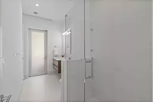 221 Shore Ct, Lauderdale by the Sea, FL 33308 - Photo 29