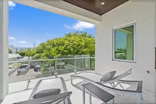 221 Shore Ct, Lauderdale by the Sea, FL 33308 - Photo 53