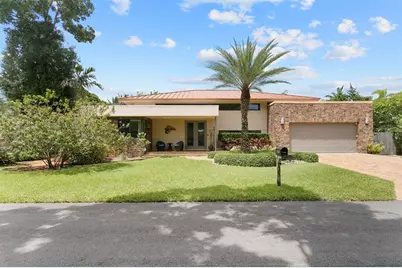 2701 NE 2nd Ave, Wilton Manors, FL 33334 - Photo 1