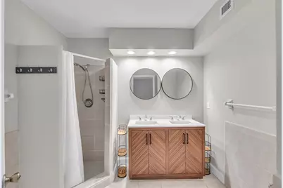 10690 NW 14th St, Unit #136, Plantation, FL 33322 - Photo 11