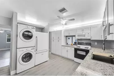 1521 NW 19th Ter, Unit #101, Delray Beach, FL 33445 - Photo 3