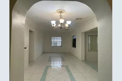 2215 NW 9th Ct, Fort Lauderdale, FL 33311 - Photo 3