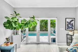 1251 NE 32nd St, Oakland Park, FL 33334 - Photo 9