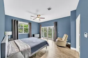 1251 NE 32nd St, Oakland Park, FL 33334 - Photo 41