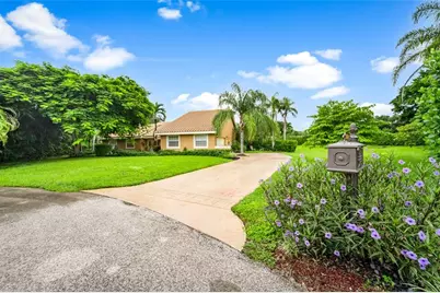 7604  Lexington Ln, Parkland, FL 33067 - Photo 1