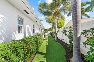 3250 Spanish River Dr, Pompano Beach, FL 33062 - Photo 33