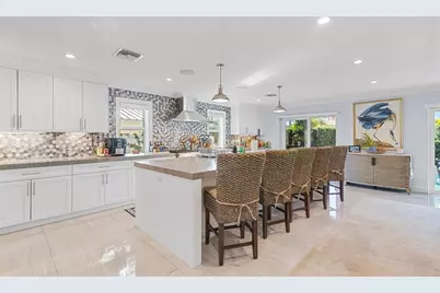 3250  Spanish River Dr, Pompano Beach, FL 33062 - Photo 17