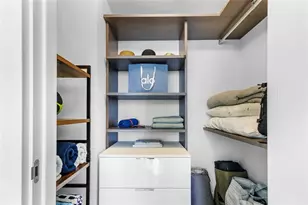 1451 Brickell Ave, Miami, FL 33131 - Photo 17