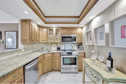3233 NE 34th St, Unit #505, Fort Lauderdale, FL 33308 - Photo 11