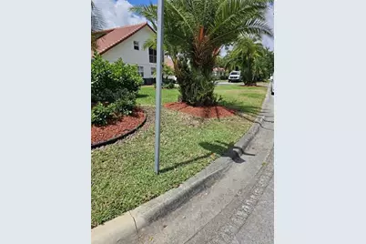 3200  Coral Springs Dr, Unit #109, Coral Springs, FL 33065 - Photo 11