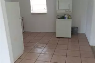 1805 Douglas St, Lake Worth Beach, FL 33460 - Photo 5