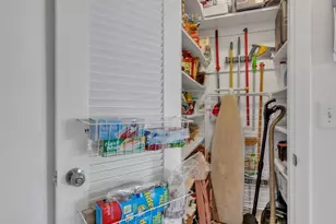 1000 SW 10th Ave, Hallandale Beach, FL 33009 - Photo 17