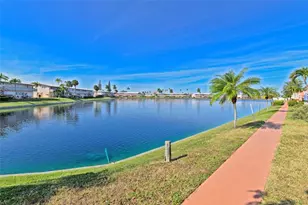 1000 SW 10th Ave, Hallandale Beach, FL 33009 - Photo 33