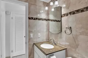 1000 SW 10th Ave, Hallandale Beach, FL 33009 - Photo 19