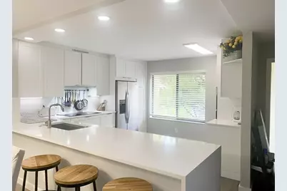 11231  Green Lake Dr, Unit #202, Boynton Beach, FL 33437 - Photo 9