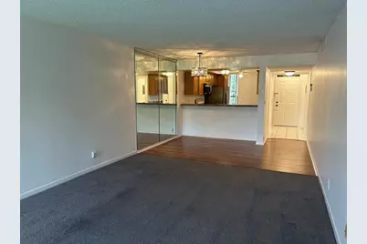 6123  Coral Lake Dr, Unit #211, Pompano Beach, FL 33063 - Photo 5