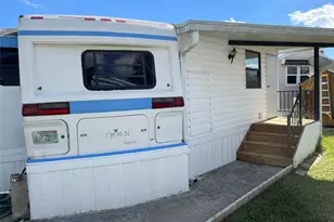 5327 SE 66th Ave, Okeechobee, FL 34974 - Photo 15