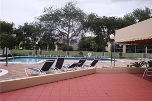 2035 SW 15th St, Deerfield Beach, FL 33442 - Photo 17