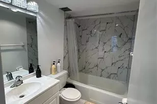 1101 Crystal Lake Dr, Deerfield Beach, FL 33064 - Photo 27