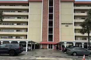 1101 Crystal Lake Dr, Deerfield Beach, FL 33064 - Photo 3