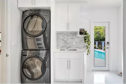 2732 NE 26th St, Fort Lauderdale, FL 33305 - Photo 51