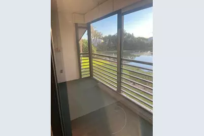 6301 N University Dr, Unit #212, Tamarac, FL 33321 - Photo 17