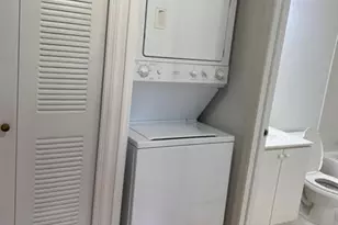 22901 SW 88th Pl, Cutler Bay, FL 33190 - Photo 17