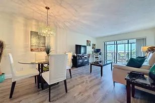 2309 S Cypress Bend Dr, Pompano Beach, FL 33069 - Photo 3