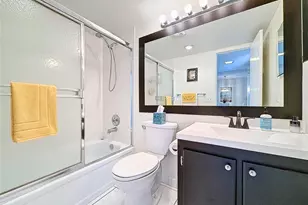 2309 S Cypress Bend Dr, Pompano Beach, FL 33069 - Photo 11